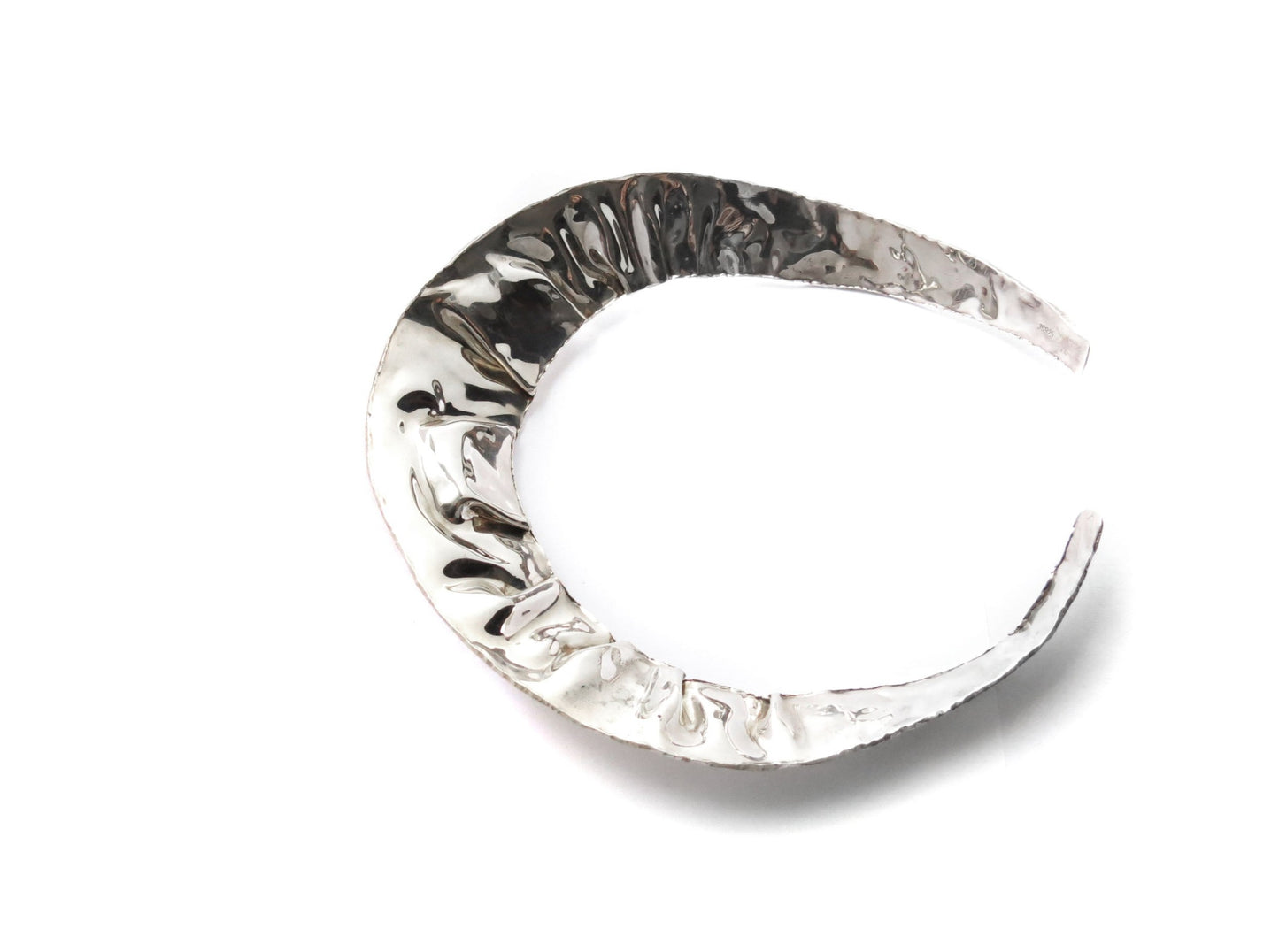 VINTAGE SILVER FOLDED COLLAR