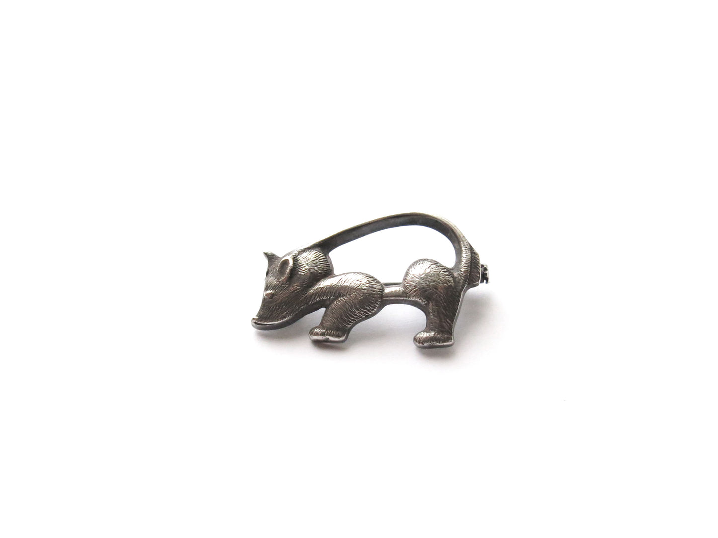 VINTAGE SILVER BEAR BROOCH