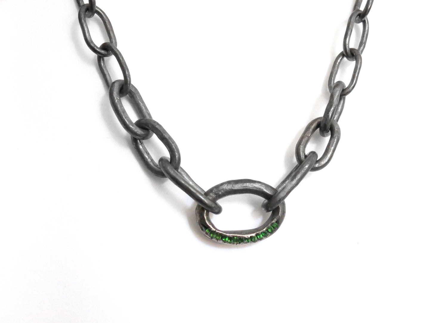 TSAVORITE GARNET CHAIN