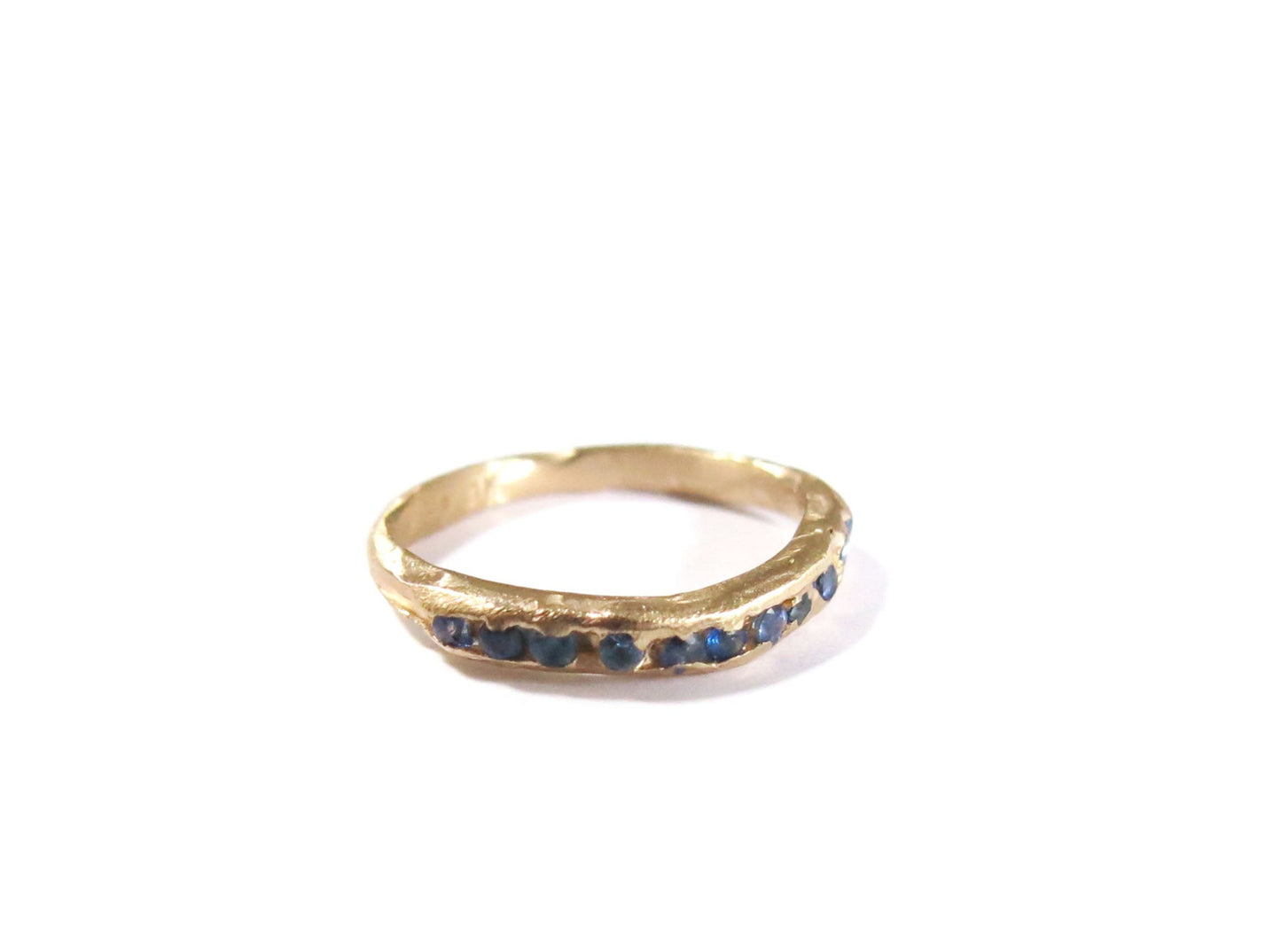 14K ELEVEN SAPPHIRES RING