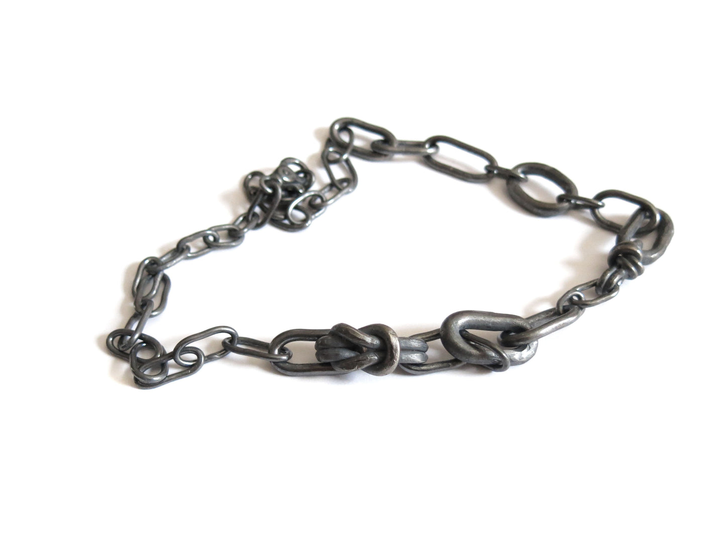 SAPPHIRES & GARNET MIX KNOT CHAIN