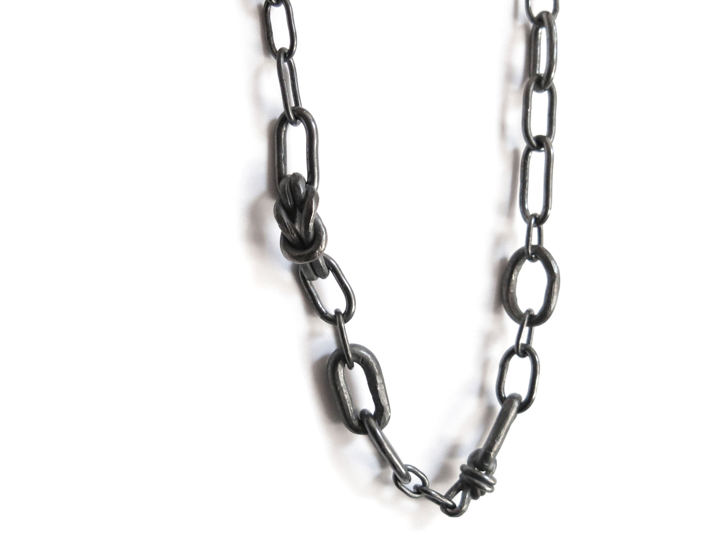 SAPPHIRES & GARNET MIX KNOT CHAIN