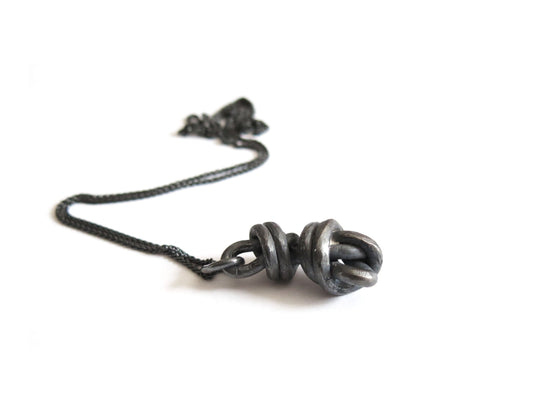 DOUBLE KNOT PENDANT