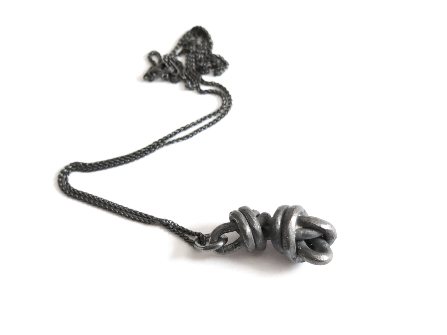 DOUBLE KNOT PENDANT