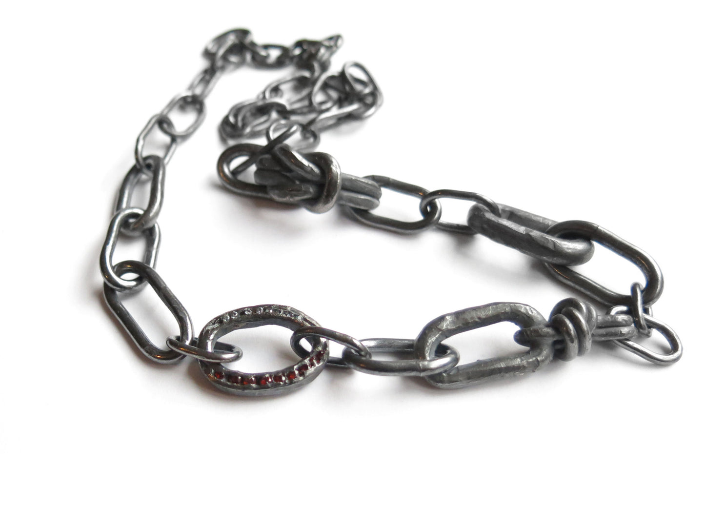 SAPPHIRES & GARNET MIX KNOT CHAIN