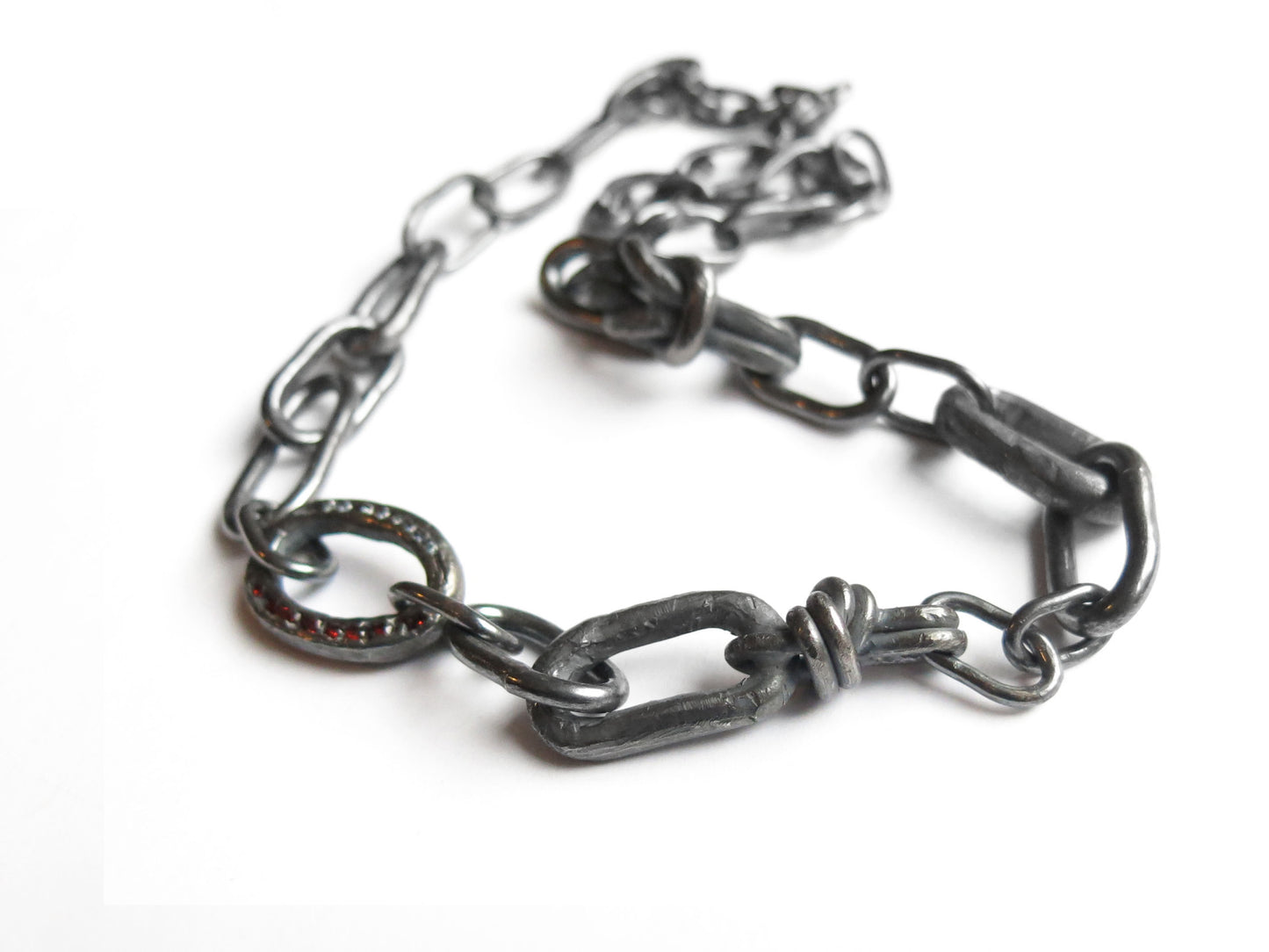 SAPPHIRES & GARNET MIX KNOT CHAIN