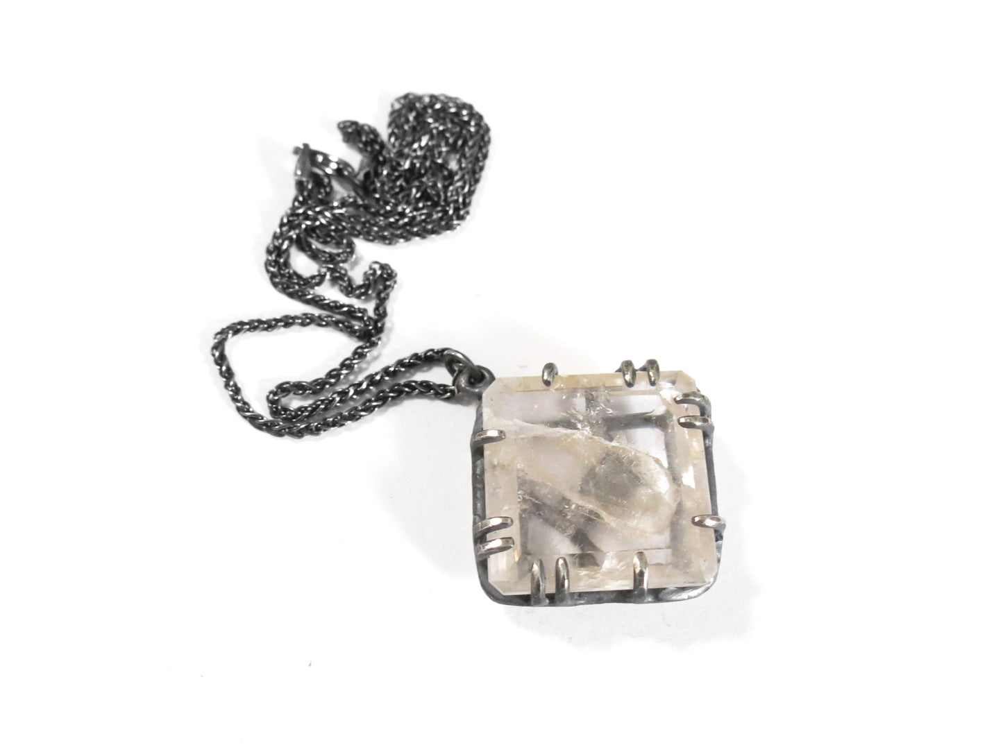 SQUARE CRYSTAL IN CRYSTAL