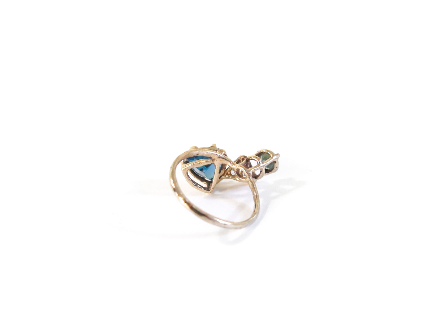 14K TOPAZ & SAPPHIRE & SAPPHIRE RING