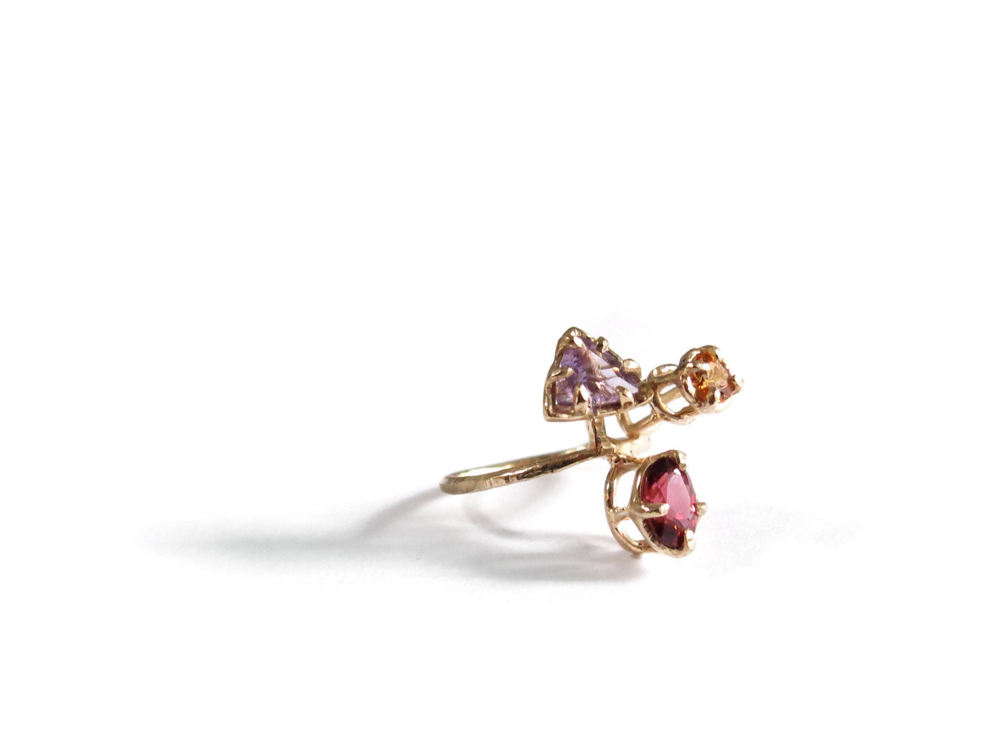 14K AMETHYST & SPESSARTINE GARNET & GARNET RING