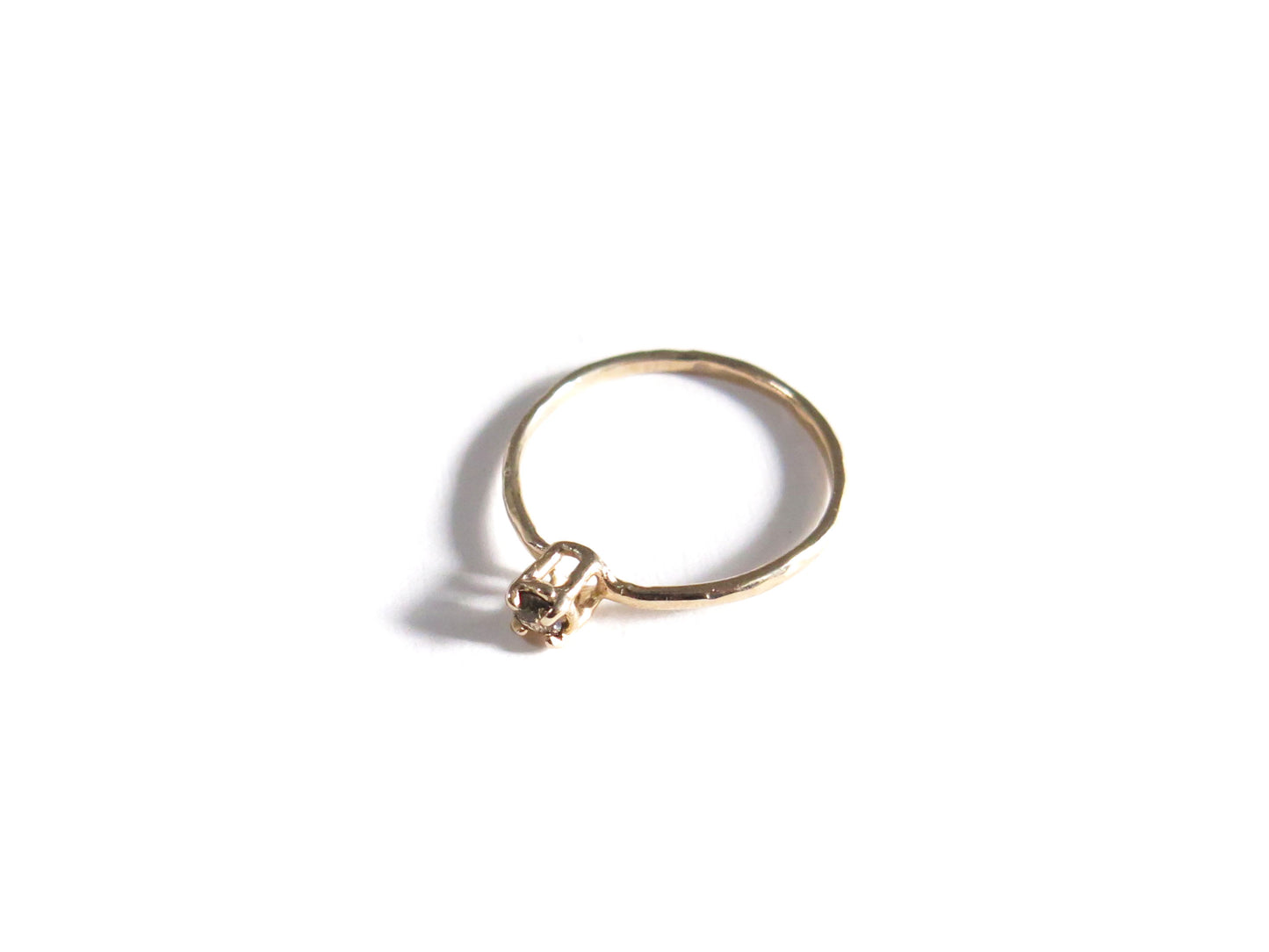 14K LITTLE GREY SAPPHIRE RING