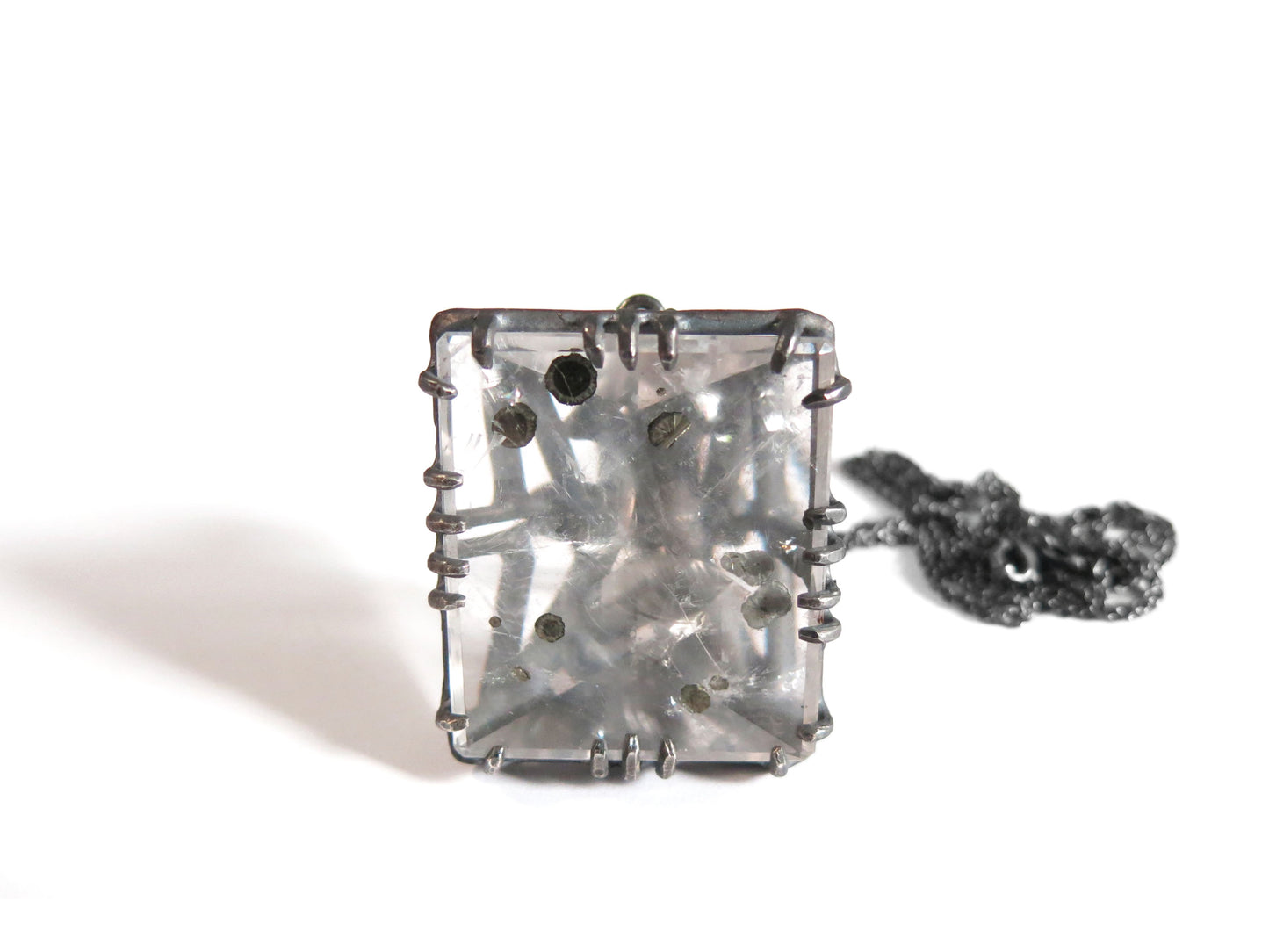 VERY BIG PYRITE QUARTZ KNOT PENDANT