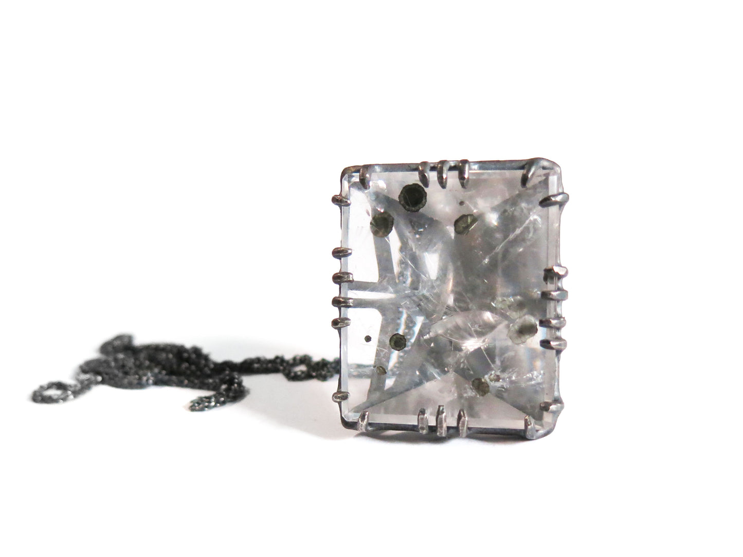 VERY BIG PYRITE QUARTZ KNOT PENDANT