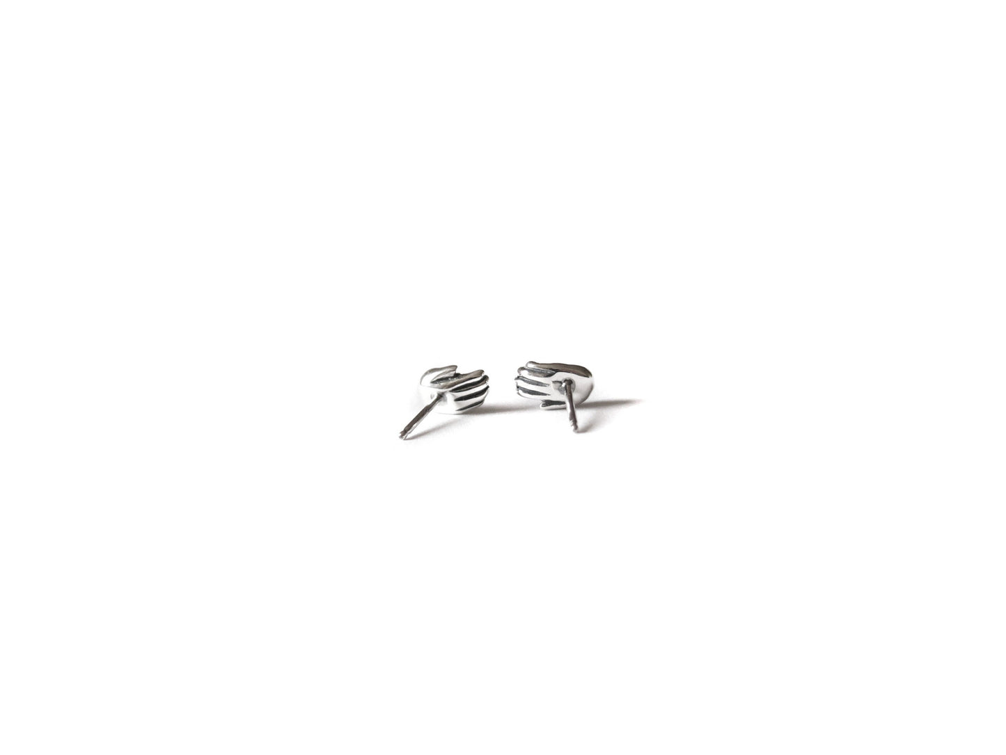 TALISMAN TINY HAND EARRINGS - elaine ho - 3