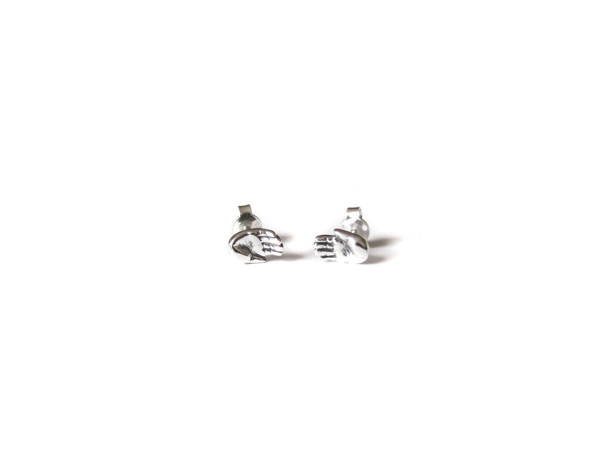TALISMAN TINY HAND EARRINGS - elaine ho - 5