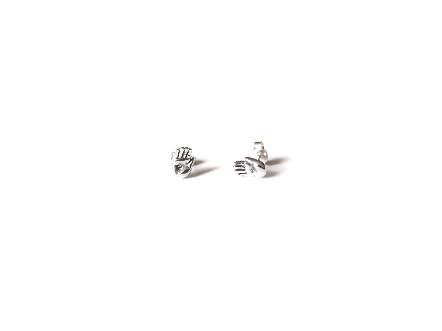 TALISMAN TINY HAND EARRINGS - elaine ho - 7
