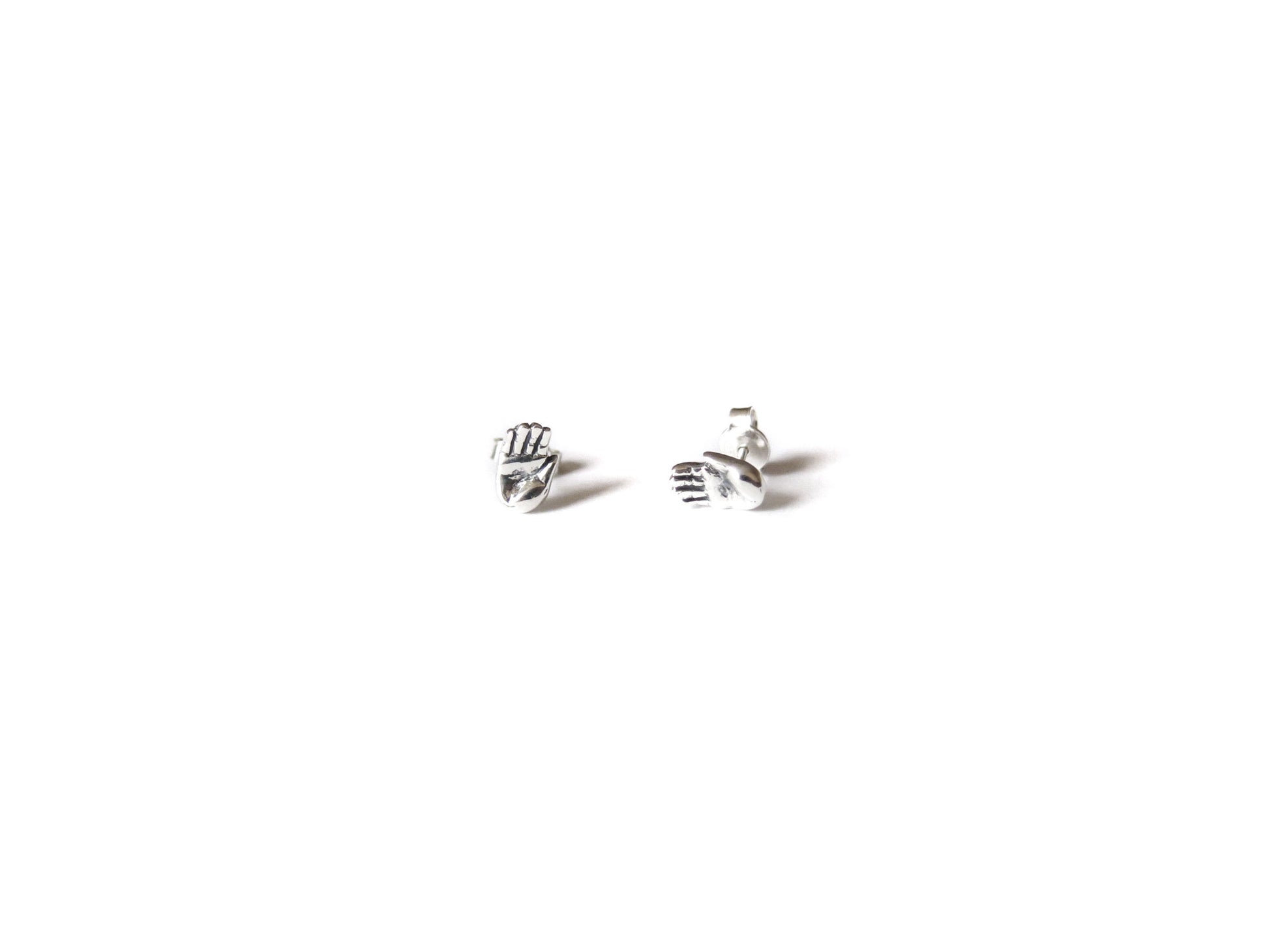 TALISMAN TINY HAND EARRINGS - elaine ho - 7
