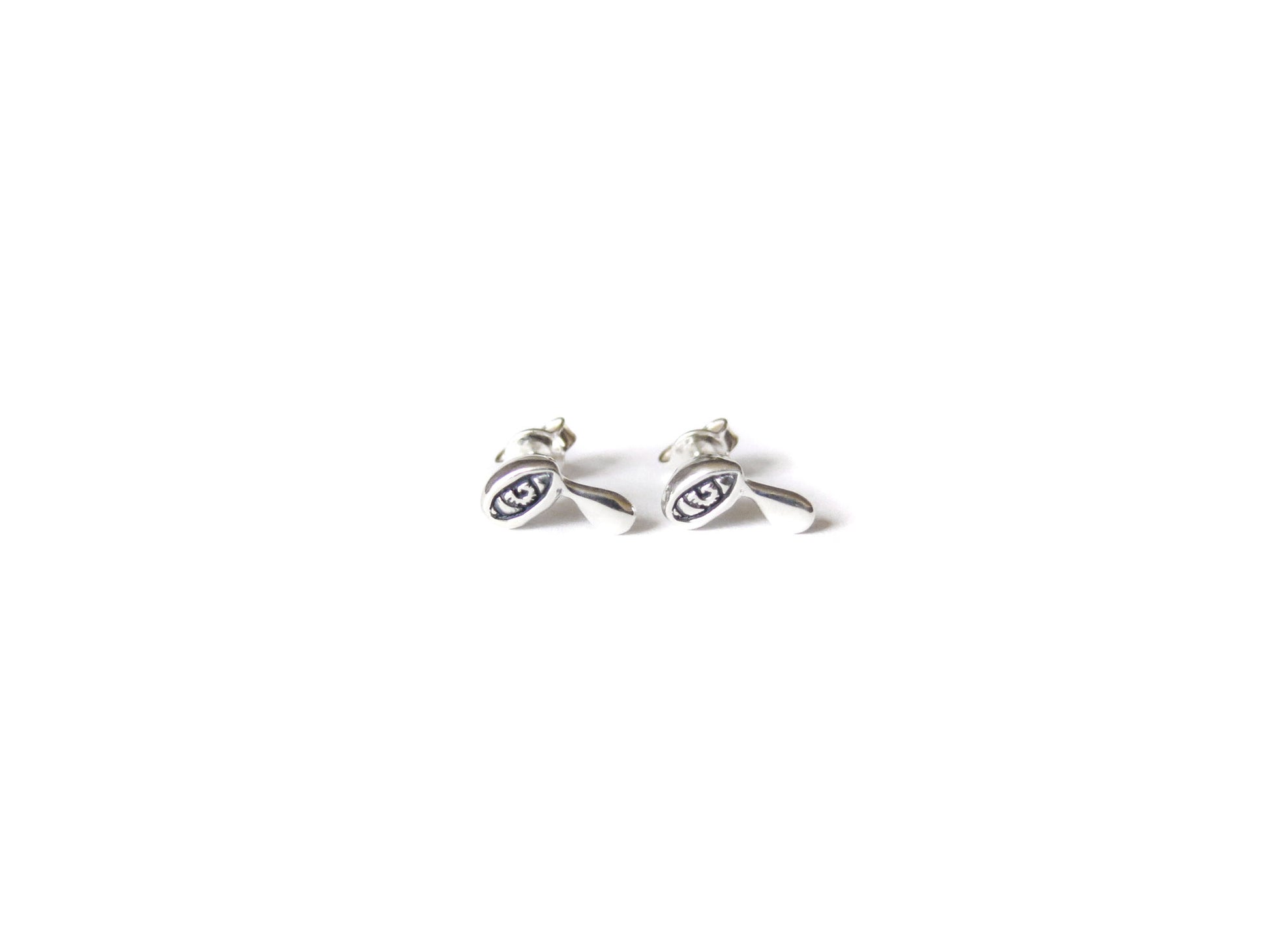 TALISMAN TINY CRYING EYE EARRINGS - elaine ho - 4