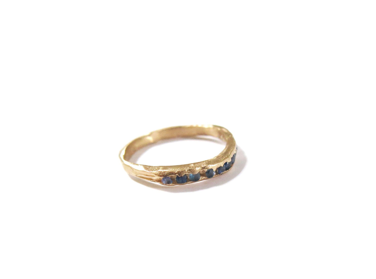14K ELEVEN SAPPHIRES RING
