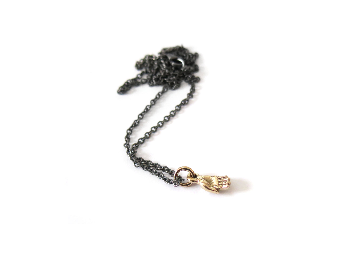 TALISMAN TINY HAND -14K GOLD