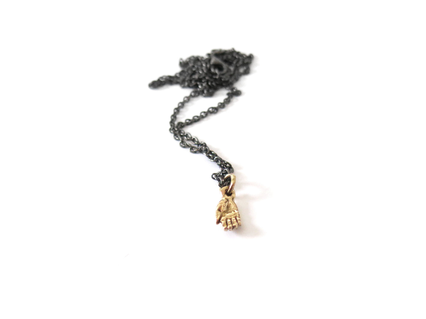 TALISMAN TINY HAND -14K GOLD