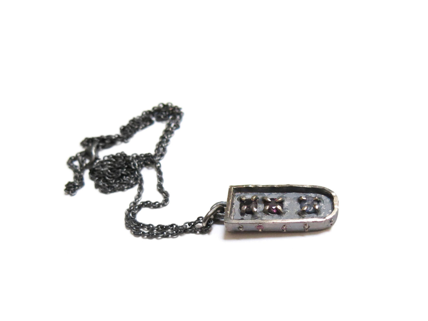 AMETHYST, YOGO SAPPHIRE & PINK SAPPHIRES PENDANT