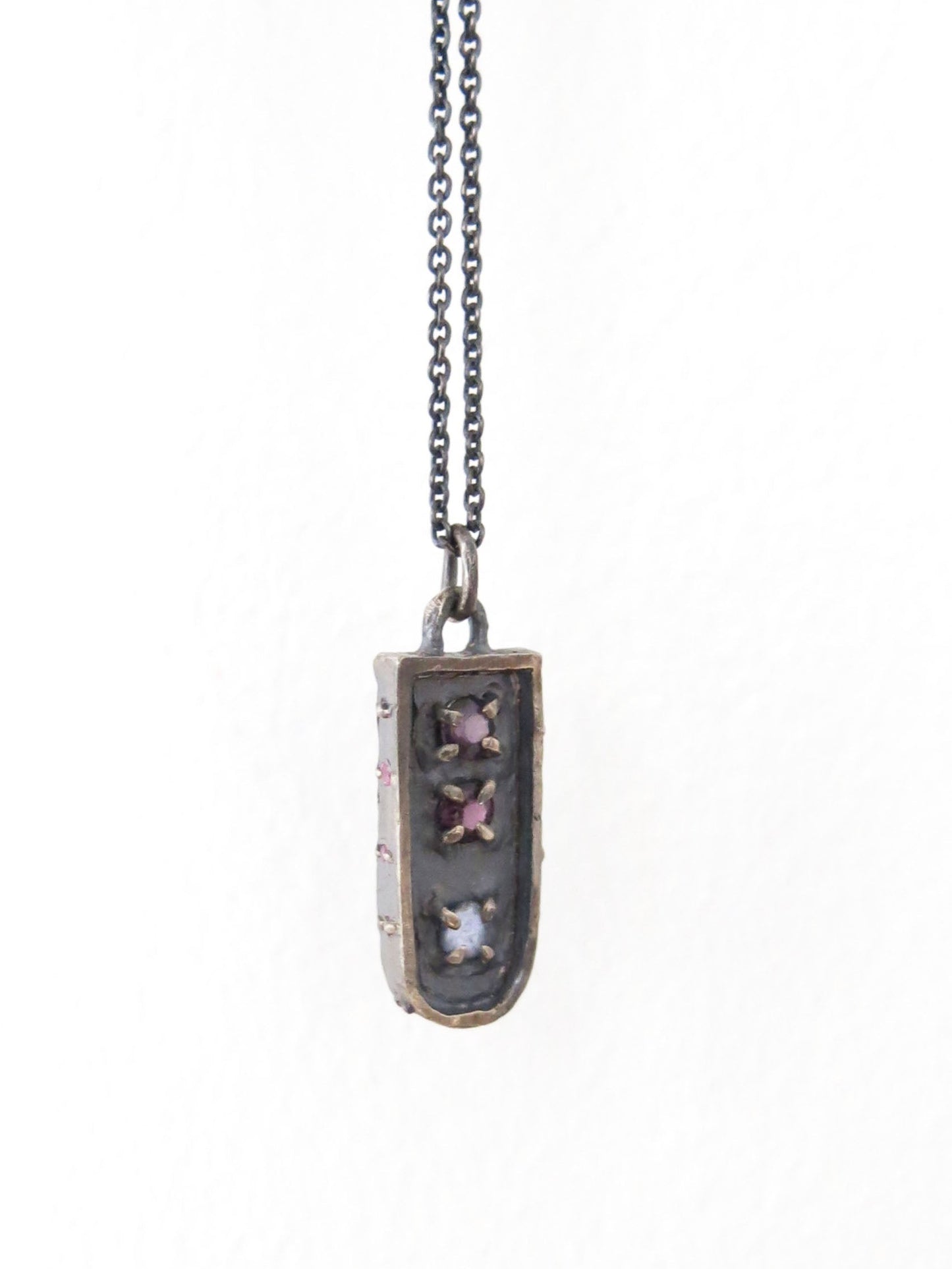 AMETHYST, YOGO SAPPHIRE & PINK SAPPHIRES PENDANT