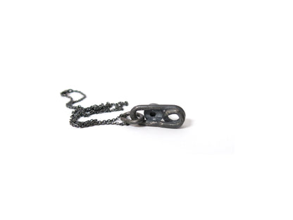 MOODY PENDANT