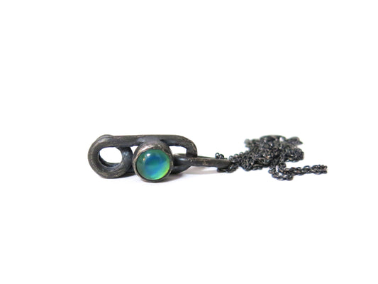 MOODY PENDANT