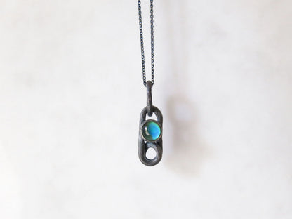 MOODY PENDANT