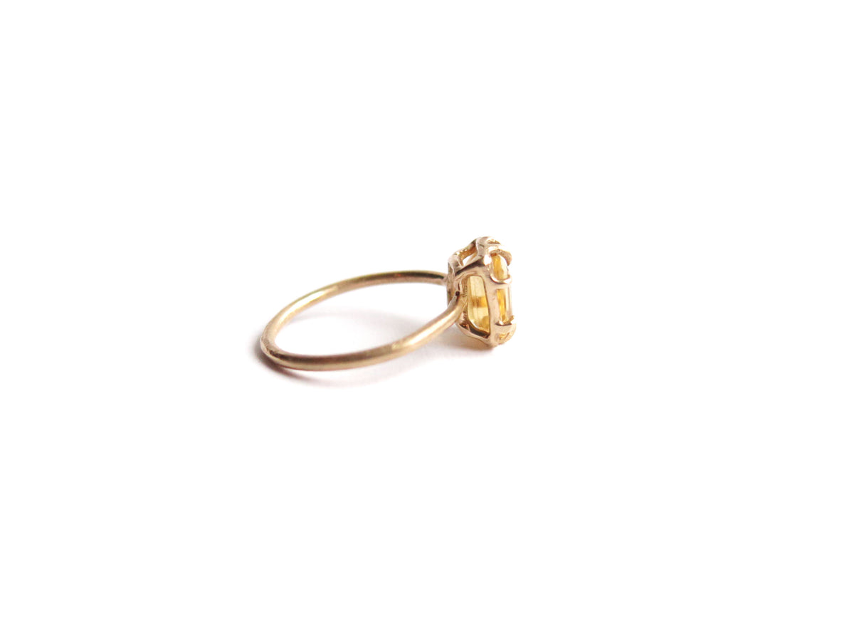 14K NATURAL CITRINE RING