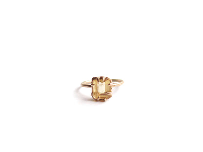 14K NATURAL CITRINE RING
