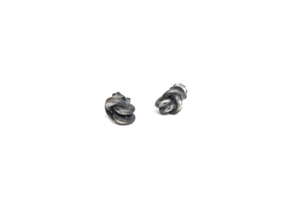 ROUND KNOT EARRINGS