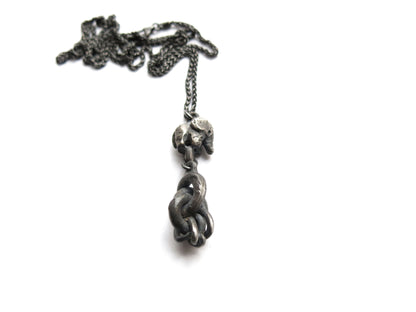 ELEPHANT KNOT