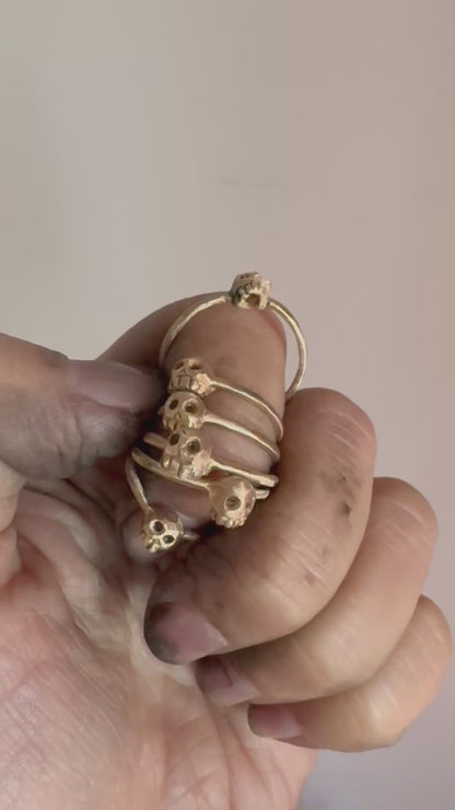 14K GOLD SKULL RING